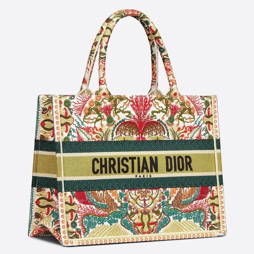 D*or small book tote in heart lights D*or embroidery