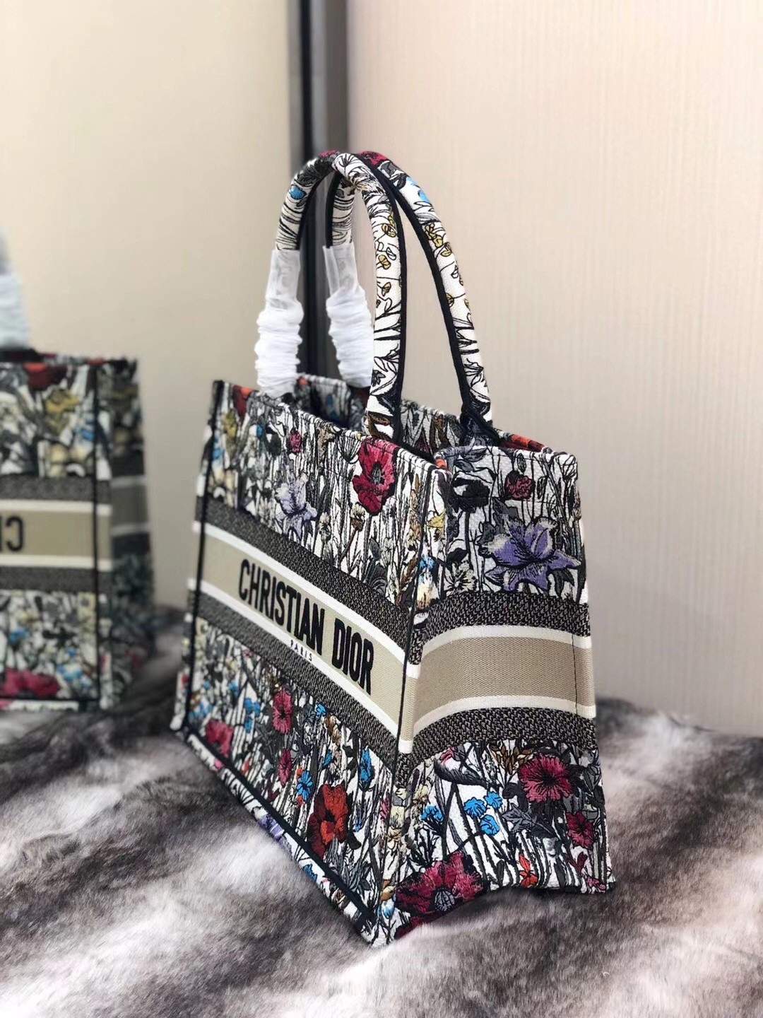 D*or small book tote in multicolor mille fleurs embroidery