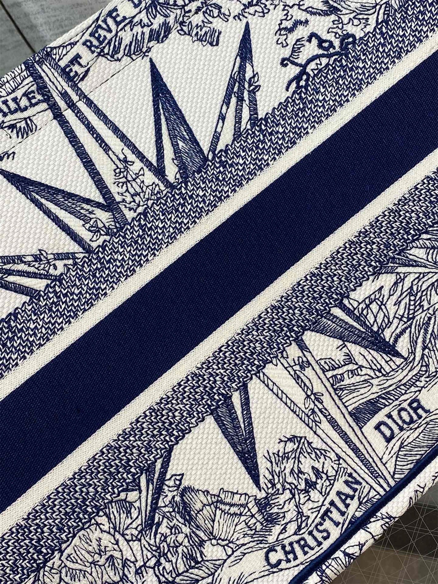 D*or medium D*or book tote in white and blue rêve d