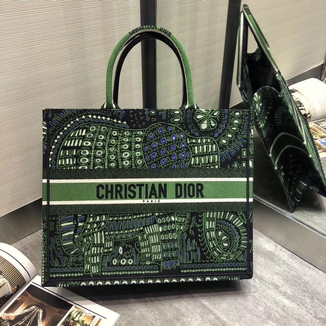 D*or book tote D*or bag in green animals embroidered canvas