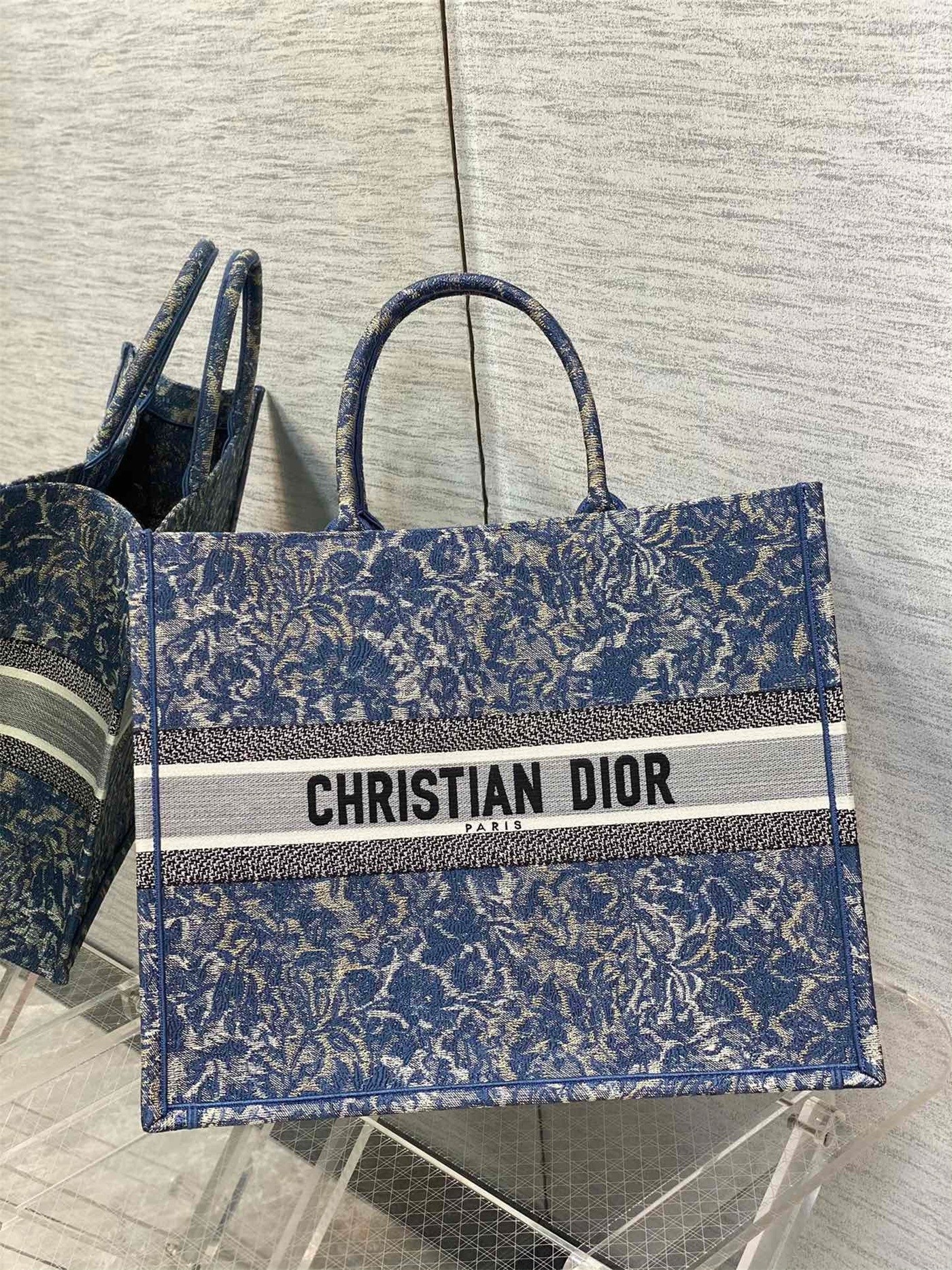 D*or large book tote bag in blue brocart denim-effect embroidery