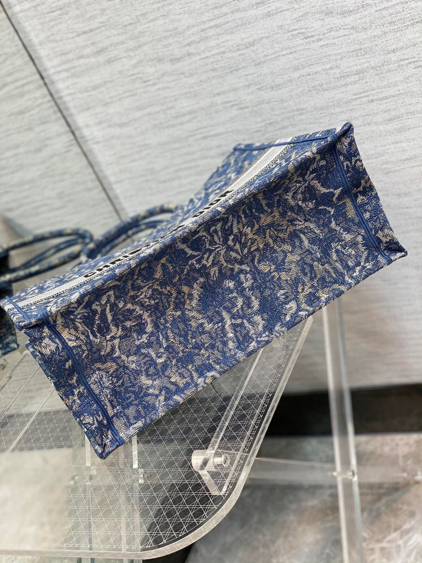 D*or large book tote bag in blue brocart denim-effect embroidery