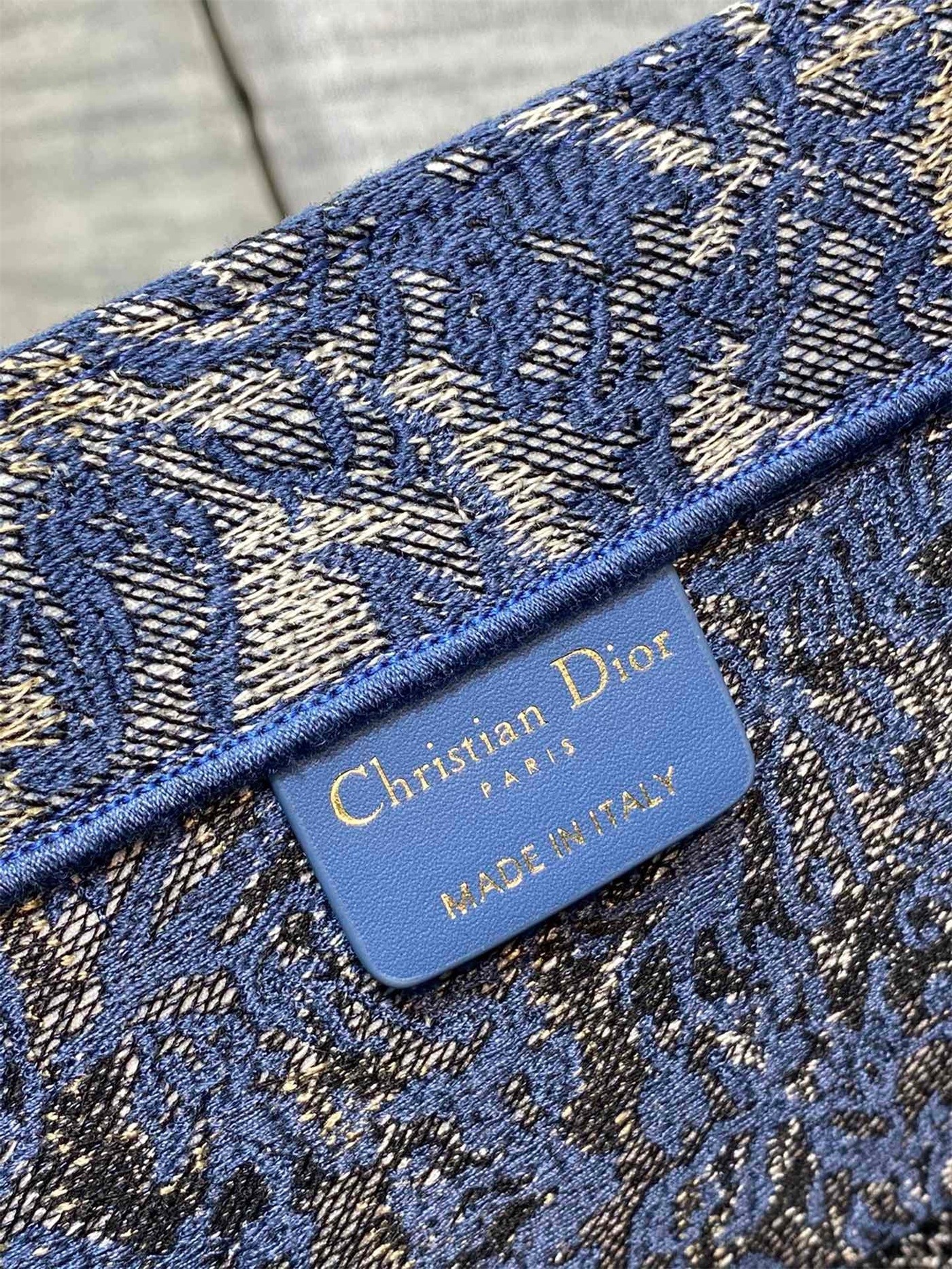 D*or large book tote bag in blue brocart denim-effect embroidery