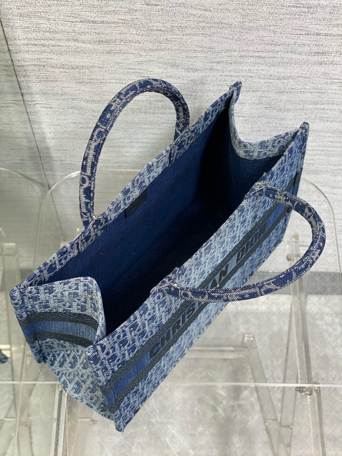 D*or large book tote bag in blue denim oblique jacquard