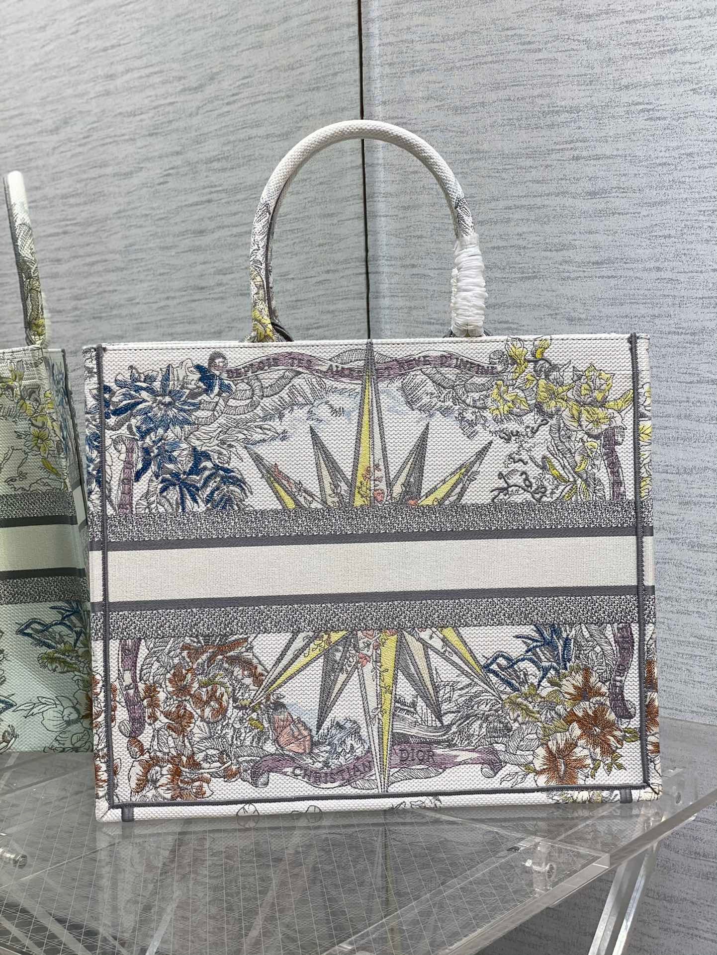D*or large D*or book tote in white multicolor rêve d