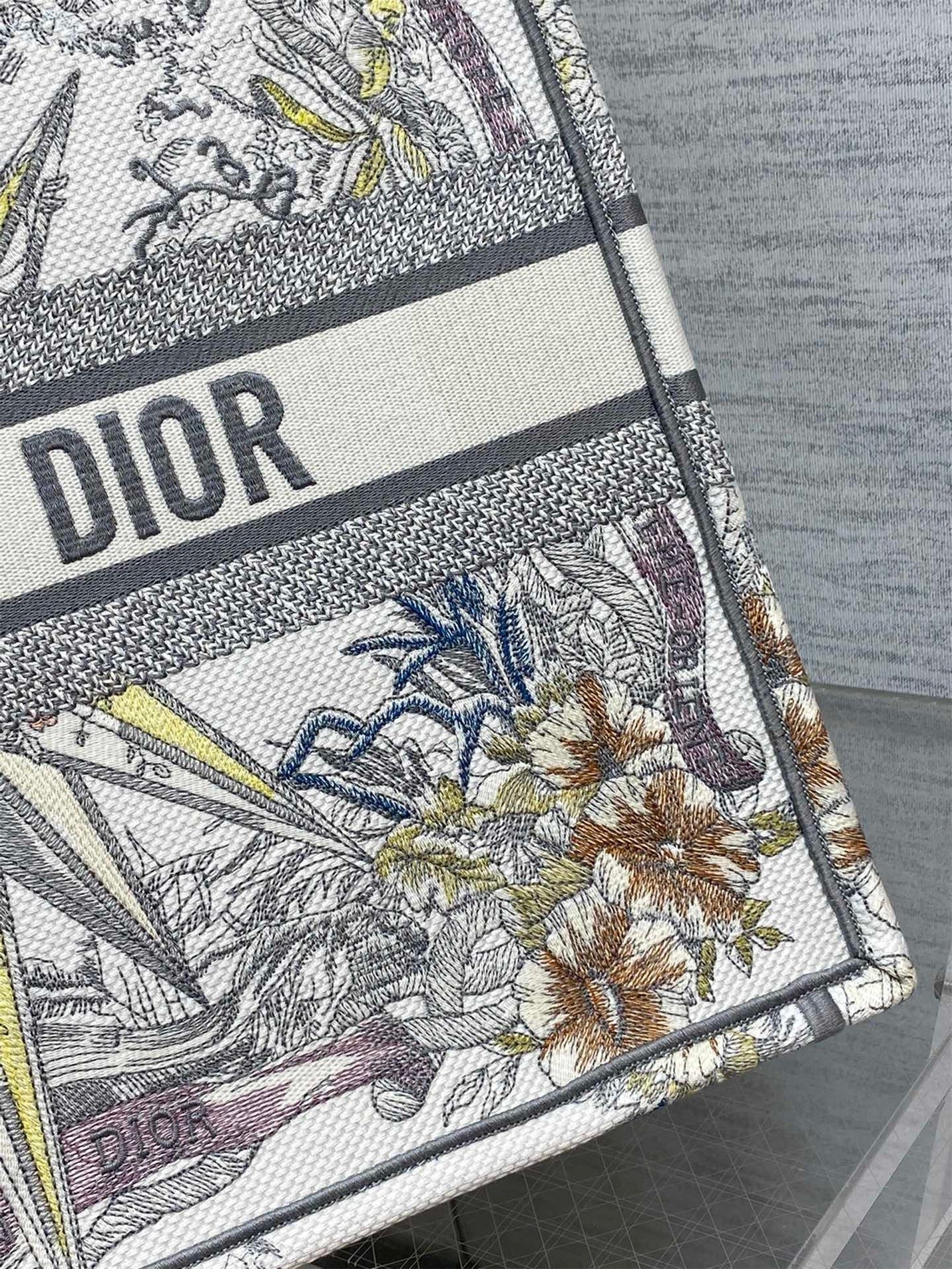 D*or large D*or book tote in white multicolor rêve d