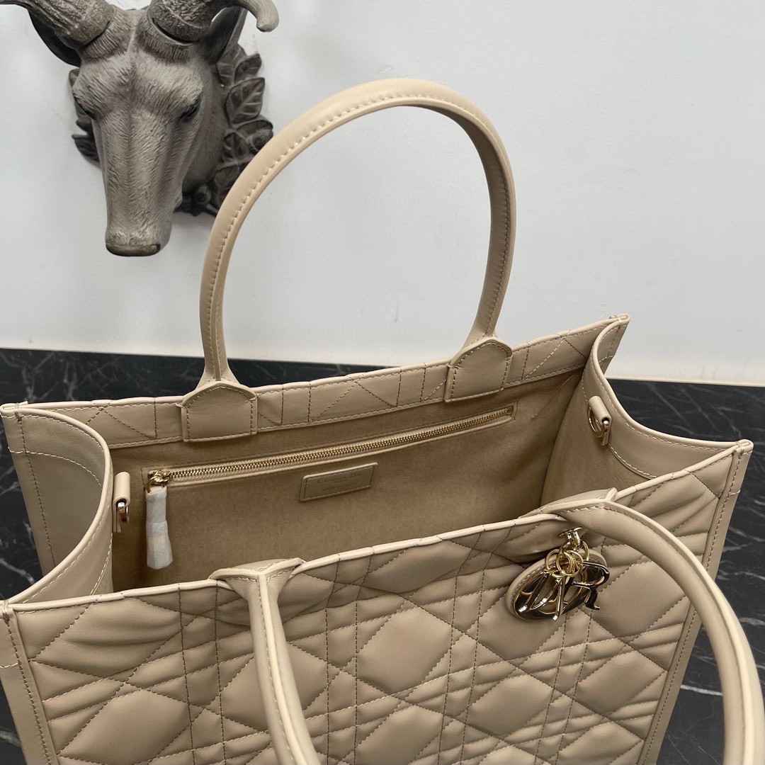 D*or medium book tote bag with strap in beige macrocannage calfskin