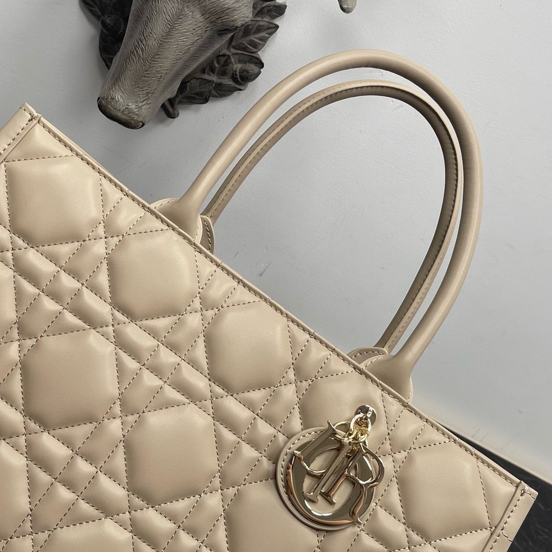 D*or medium book tote bag with strap in beige macrocannage calfskin