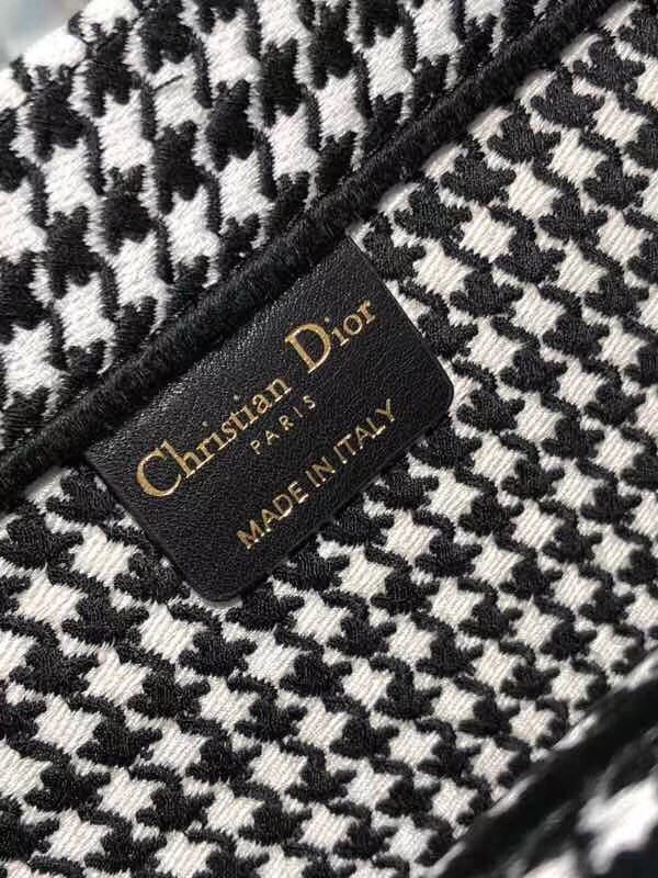 D*or book tote bag in houndstooth embroidered canvas
