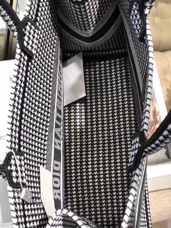 D*or book tote bag in houndstooth embroidered canvas