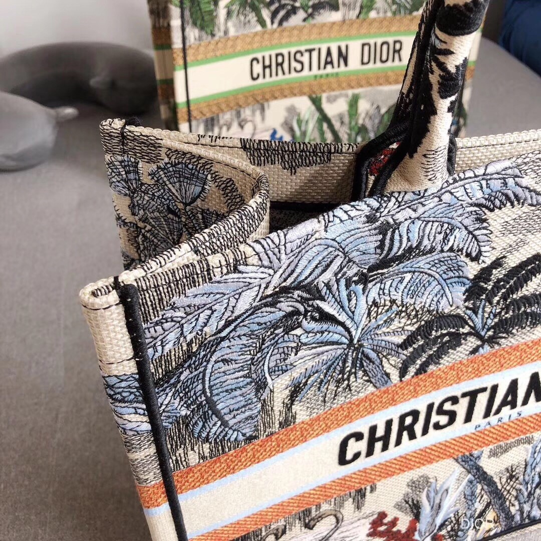 D*or book tote bag in denim blue toile de jouy tropicalia
