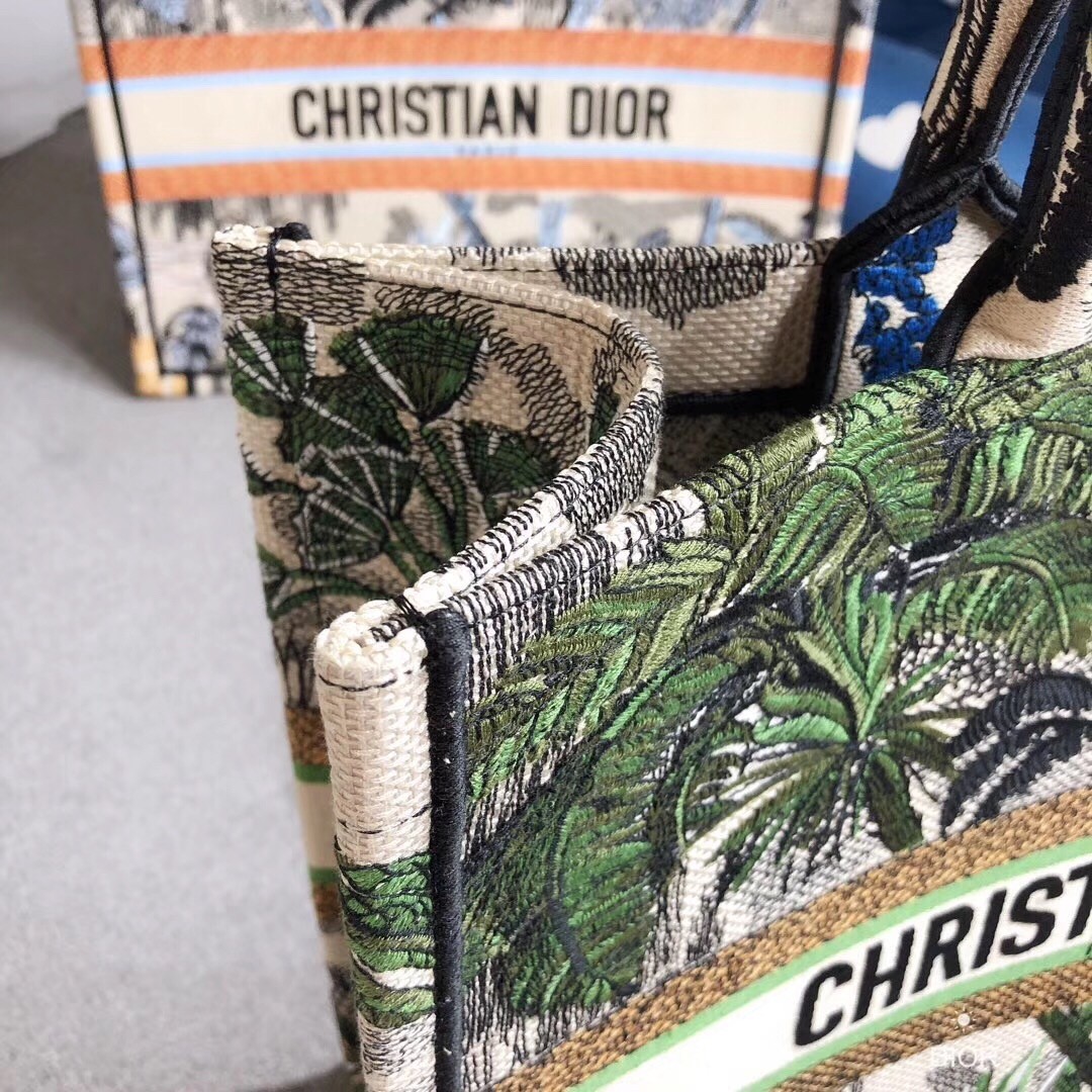 D*or book tote bag in green toile de jouy tropicalia