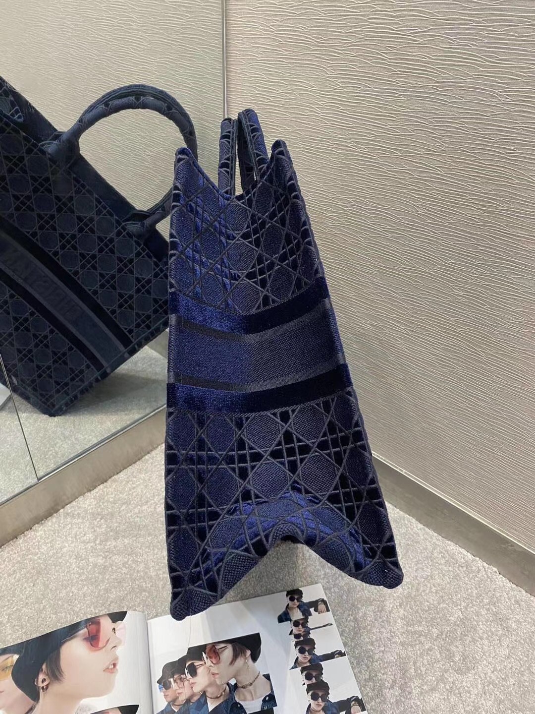 D*or book tote bag in blue cannage embroidered velvet