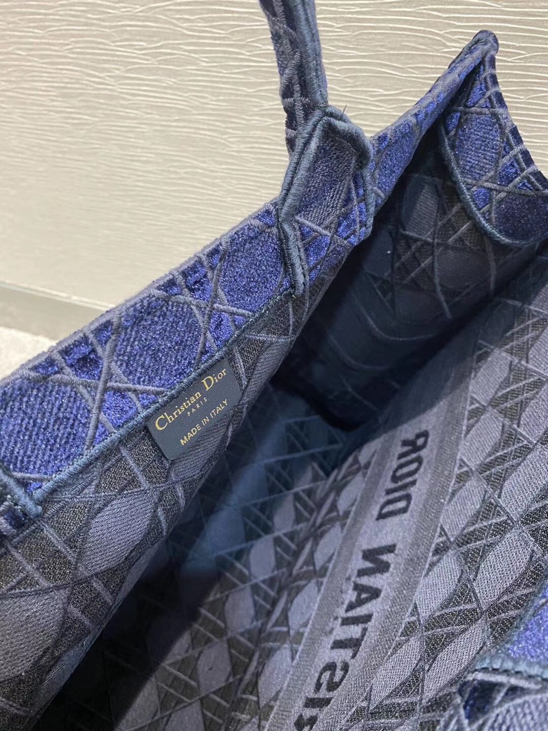 D*or book tote bag in blue cannage embroidered velvet
