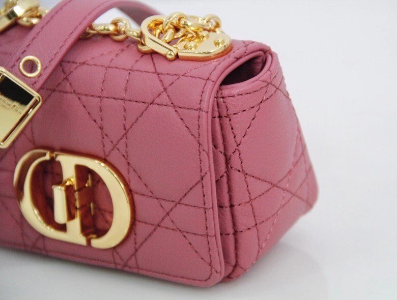 D*or micro caro bag in pink cannage calfskin