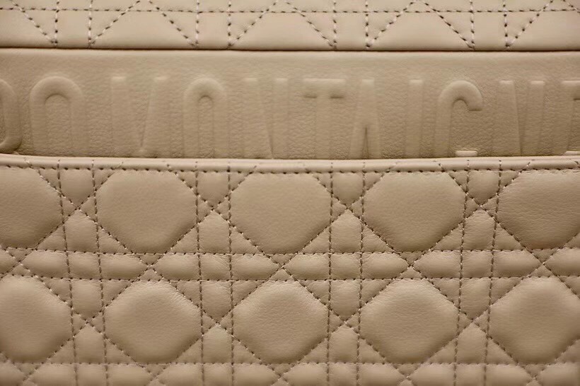 D*or caro medium bag in beige cannage calfskin