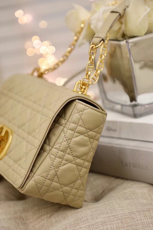 D*or caro medium bag in beige cannage calfskin