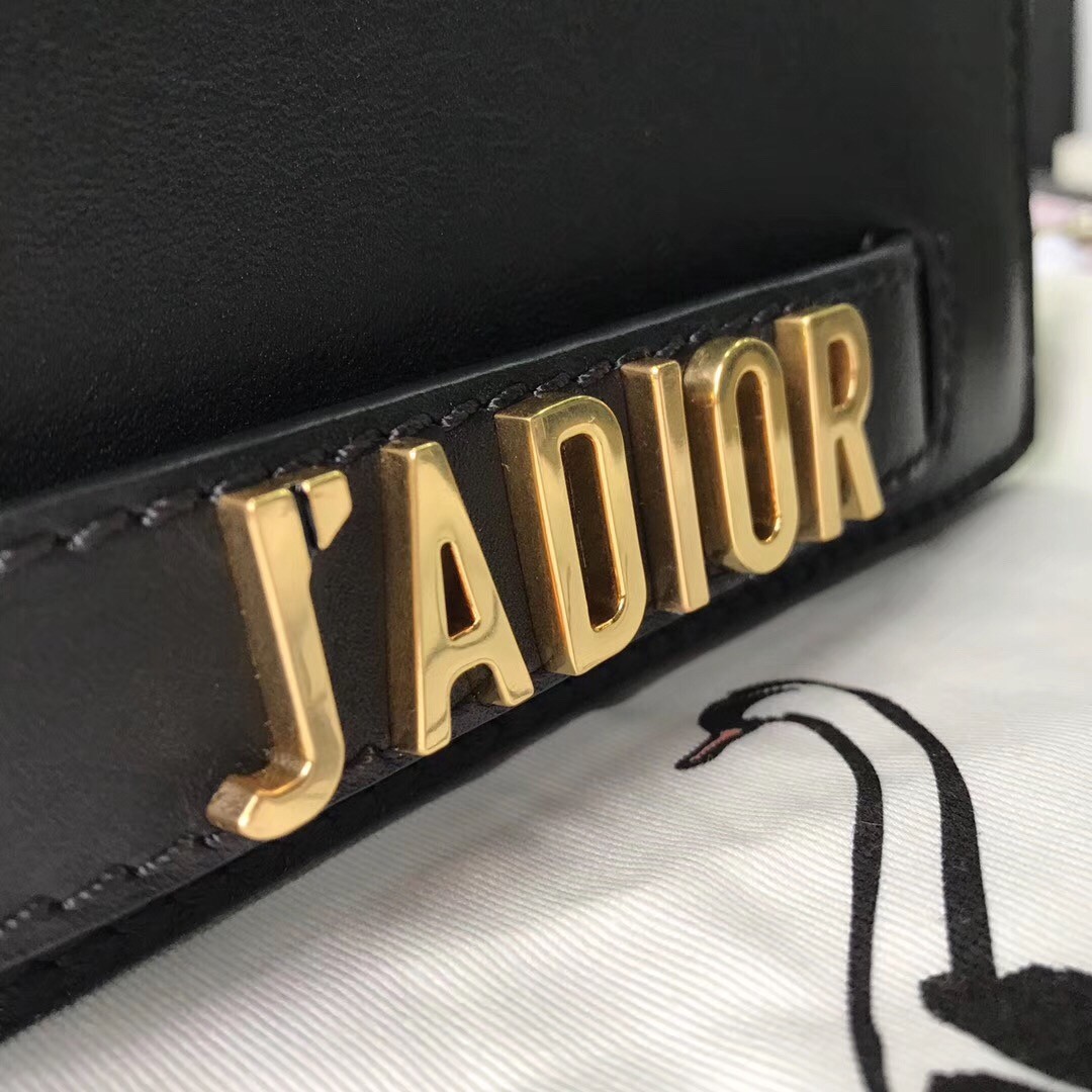 D*or black j’aD*or wallet on chain pouch