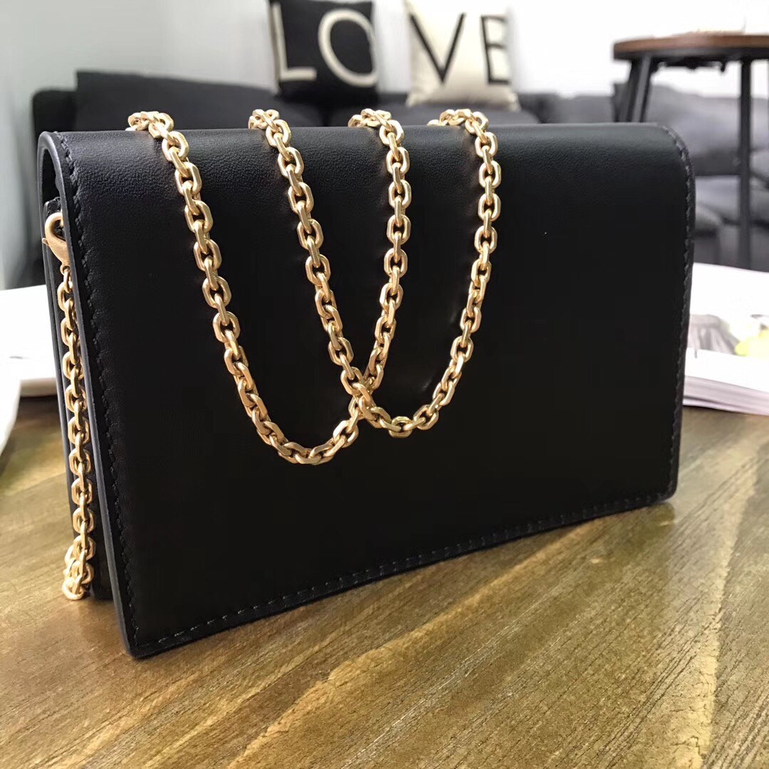 D*or black j’aD*or wallet on chain pouch