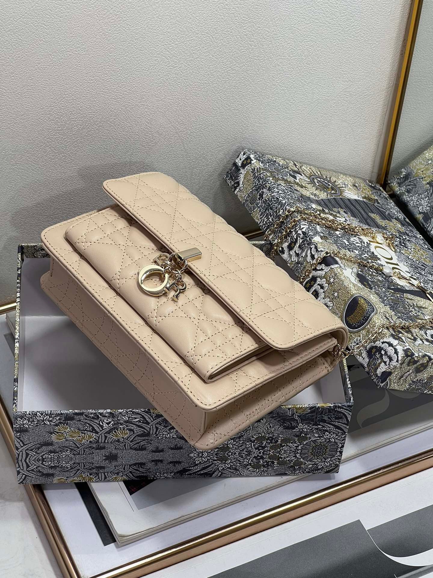 D*or lady D*or chain pouch in beige cannage lambskin