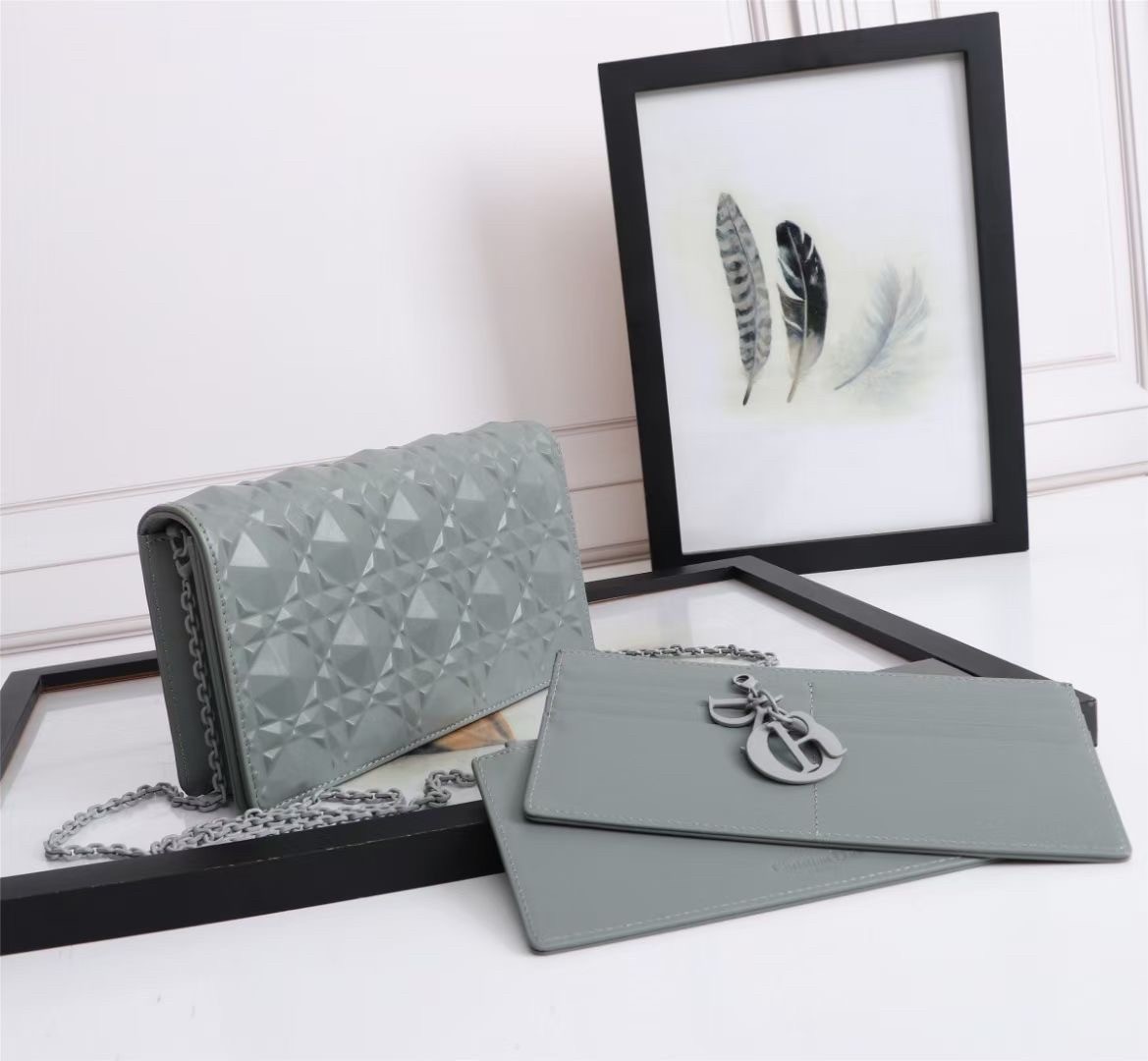 d*or lady d*or pouch in grey Di*m*nd calfskin