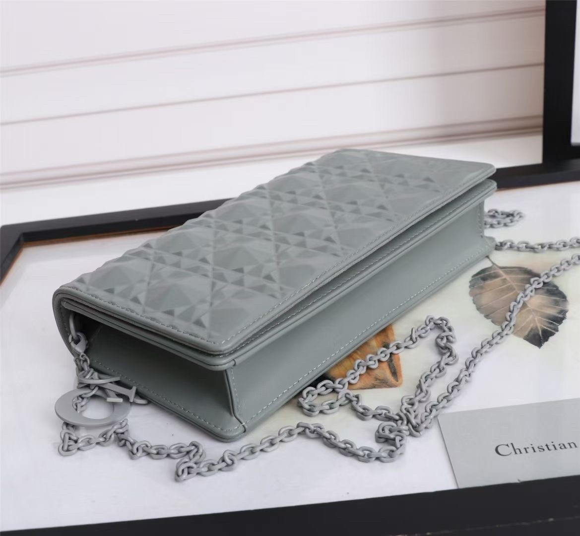 d*or lady d*or pouch in grey Di*m*nd calfskin