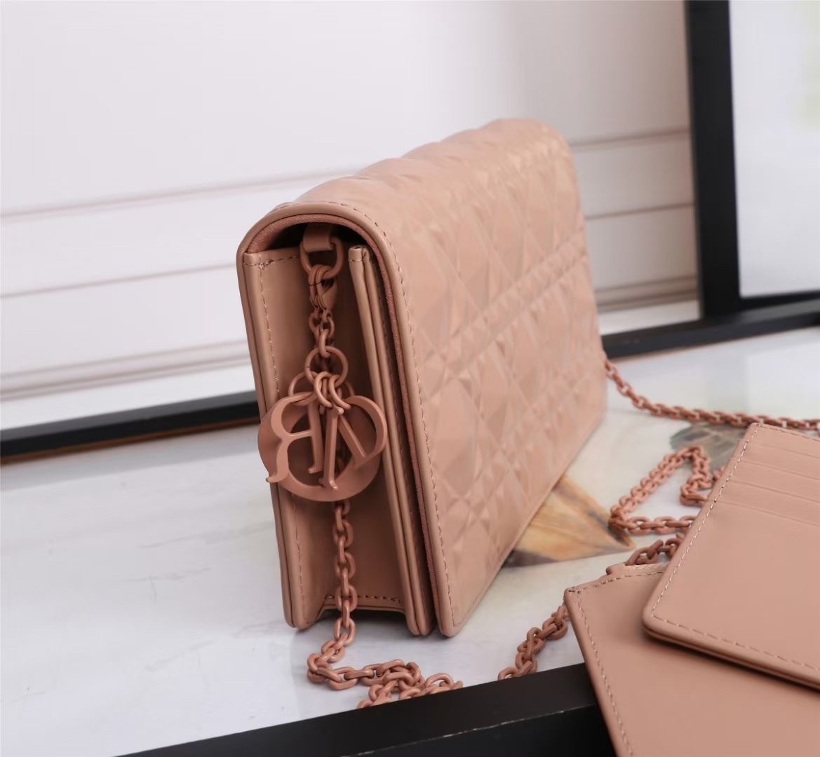 d*or lady d*or pouch in poudre Di*m*nd calfskin