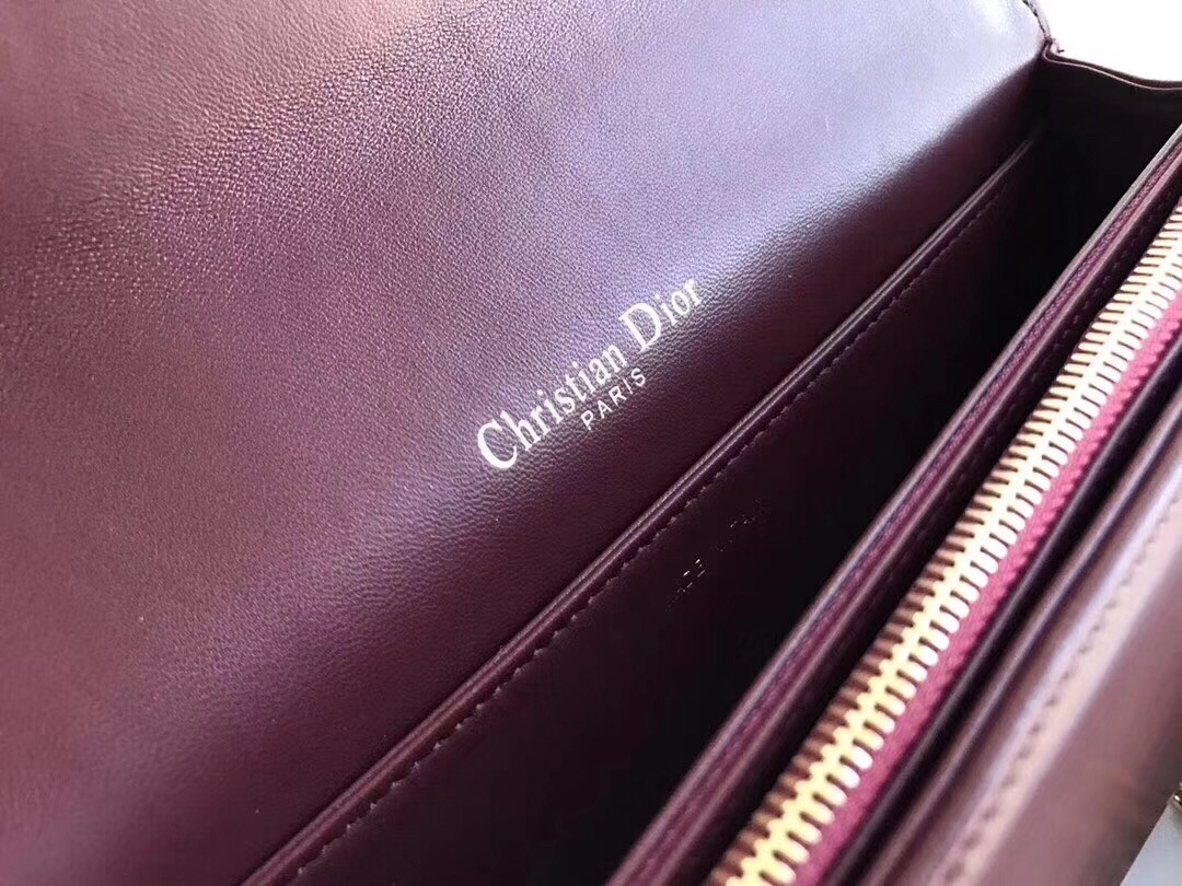 D*or lady D*or clutch with chain in bordeaux lambskin