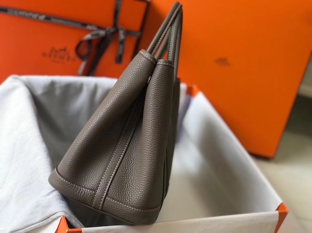 H**mes garden party 30 bag in taupe clemence calfskin