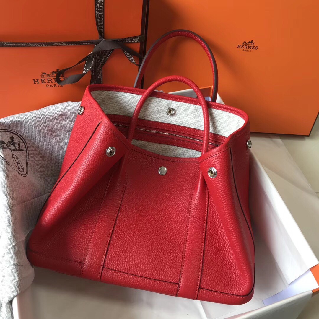 H**mes garden party 36 bag in red clemence calfskin