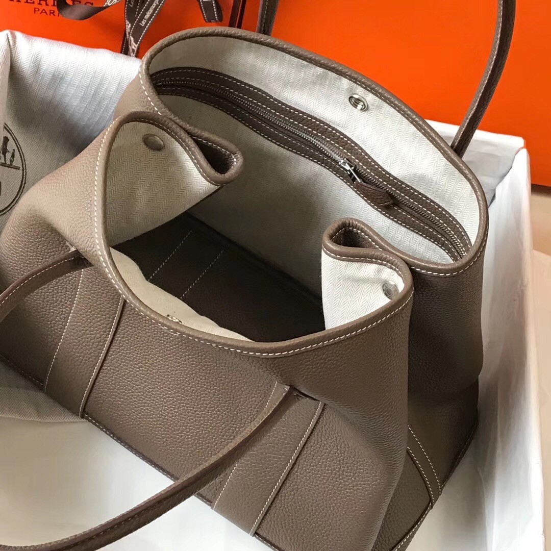 H**mes garden party 36 bag in taupe clemence calfskin