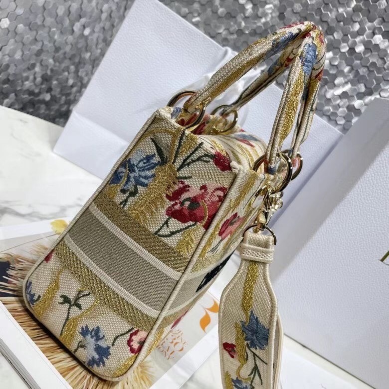 D*or medium lady d-lite hibiscus metallic thread embroidery bag
