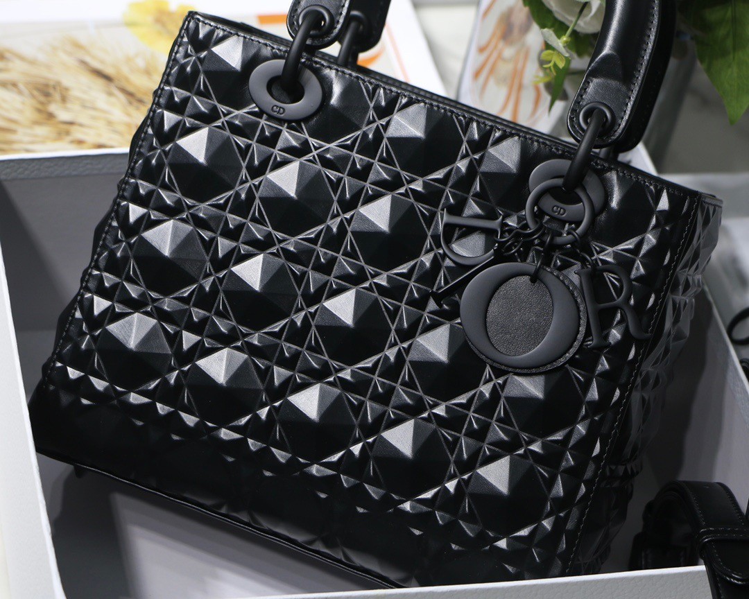 d*or medium lady d*or bag in black Di*m*nd calfskin