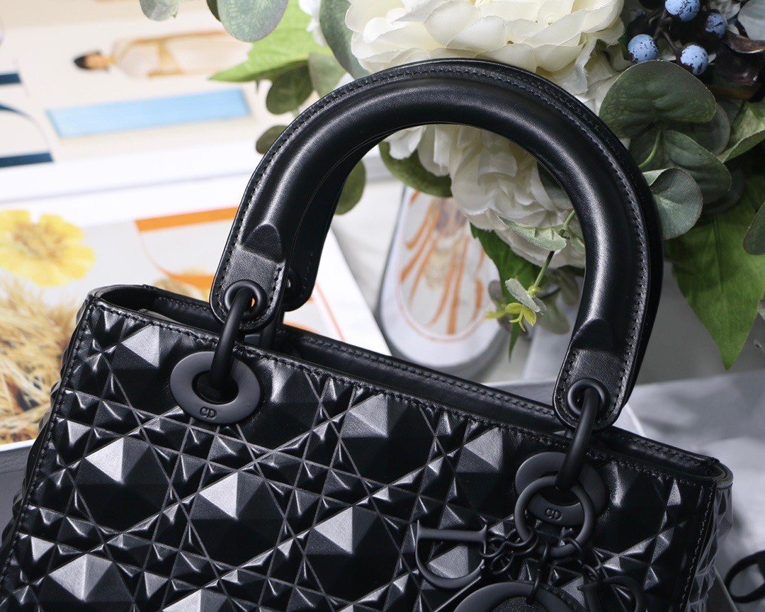 d*or medium lady d*or bag in black Di*m*nd calfskin