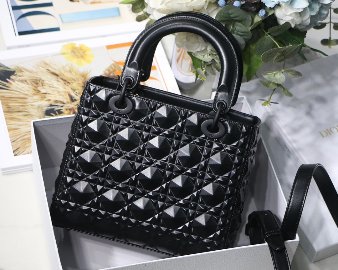 d*or medium lady d*or bag in black Di*m*nd calfskin