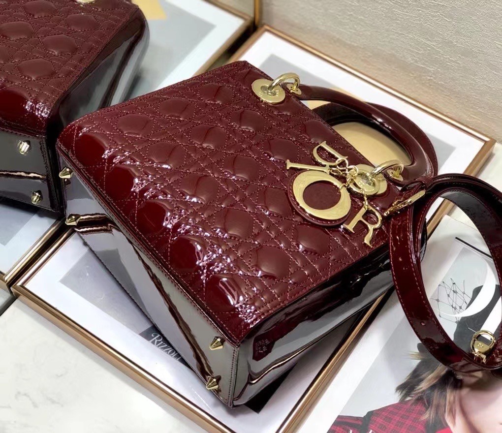 D*or medium lady D*or bag in red patent cannage calfskin