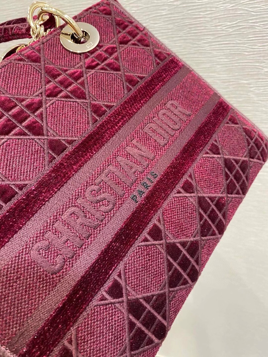 D*or medium lady d-lite bag in bordeaux embroidered velvet