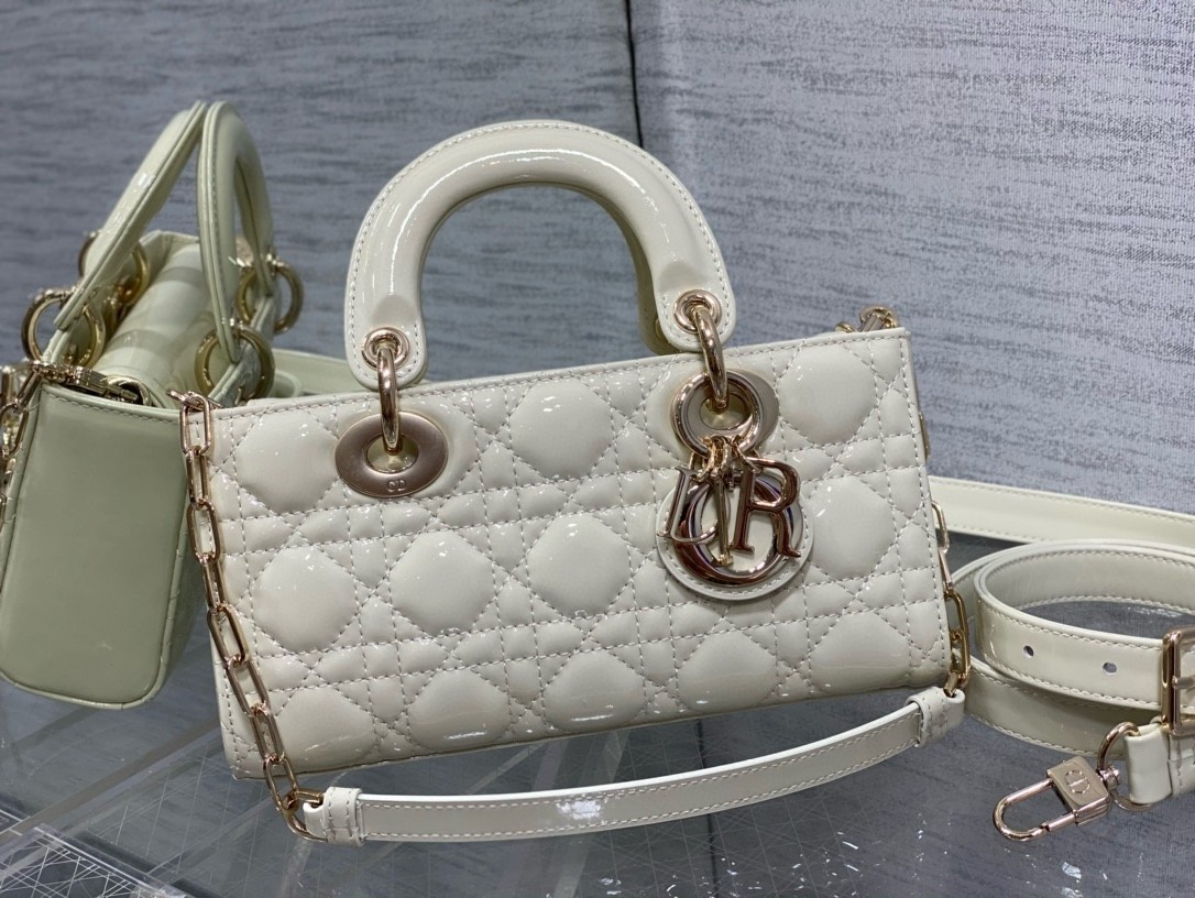 D*or lady d-joy small bag in white patent calfskin
