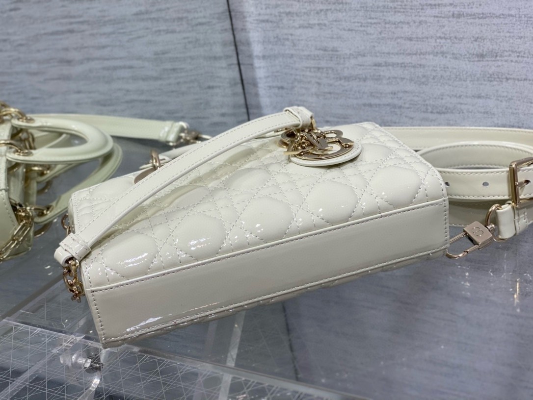 D*or lady d-joy small bag in white patent calfskin