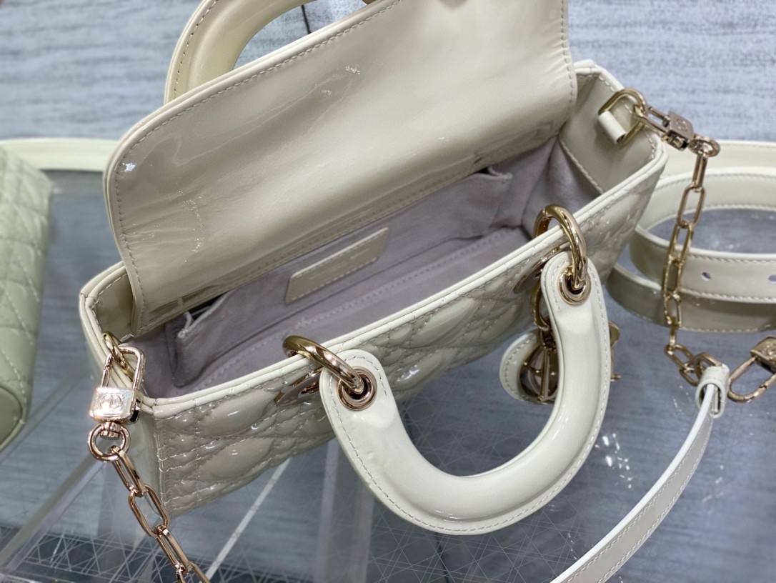 D*or lady d-joy small bag in white patent calfskin