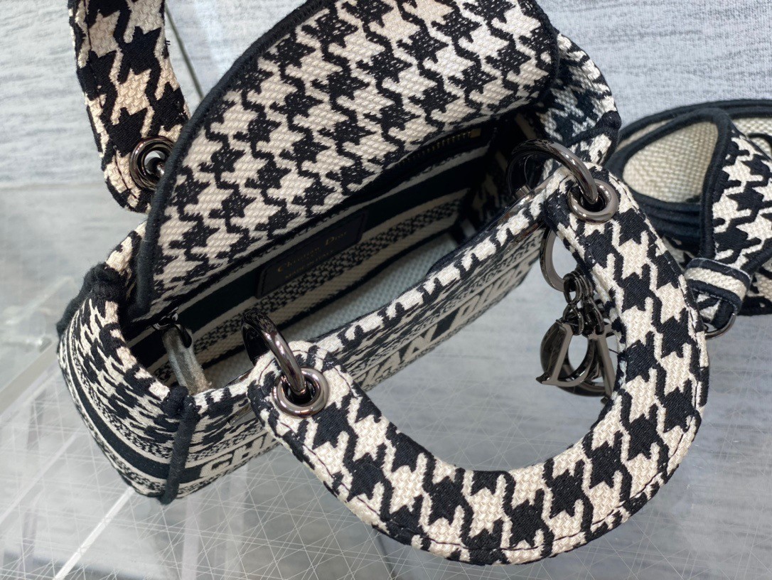 D*or mini lady d-lite bag in black and white houndstooth embroidery