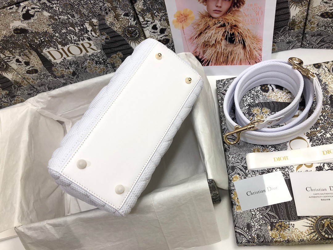 D*or medium lady d-lite bag in white macrocannage technical fabric