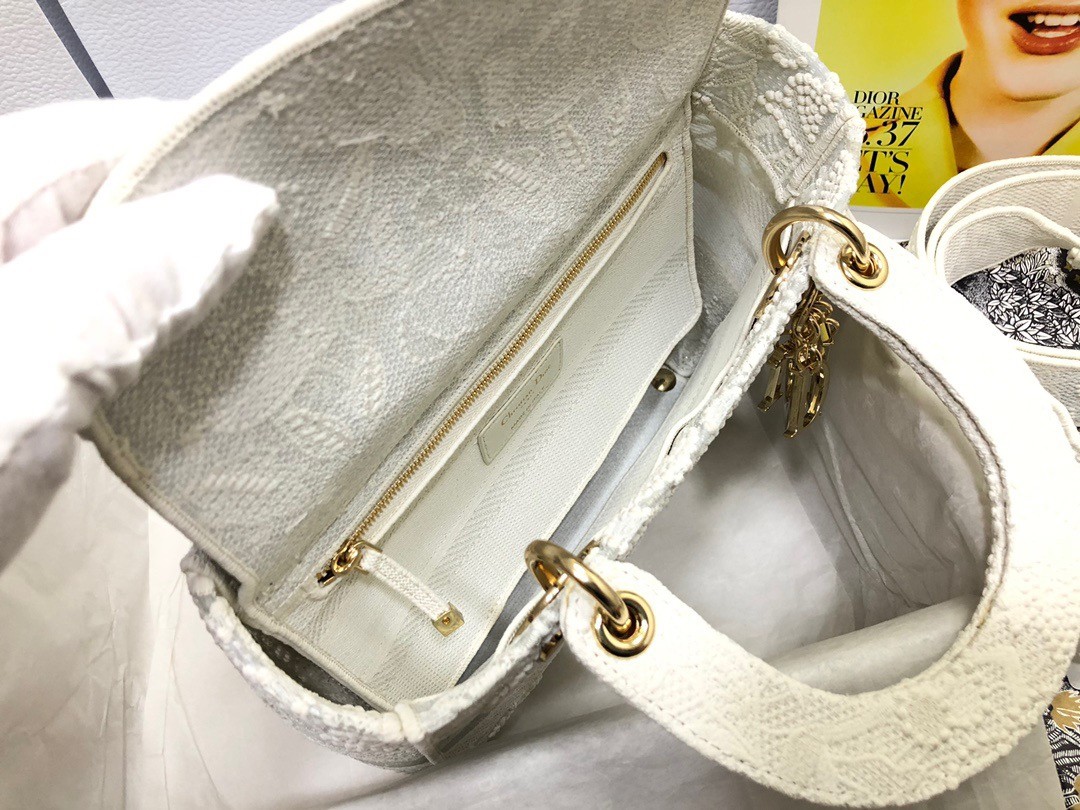 D*or medium lady d-lite bag in natural embroidery with macrame effect