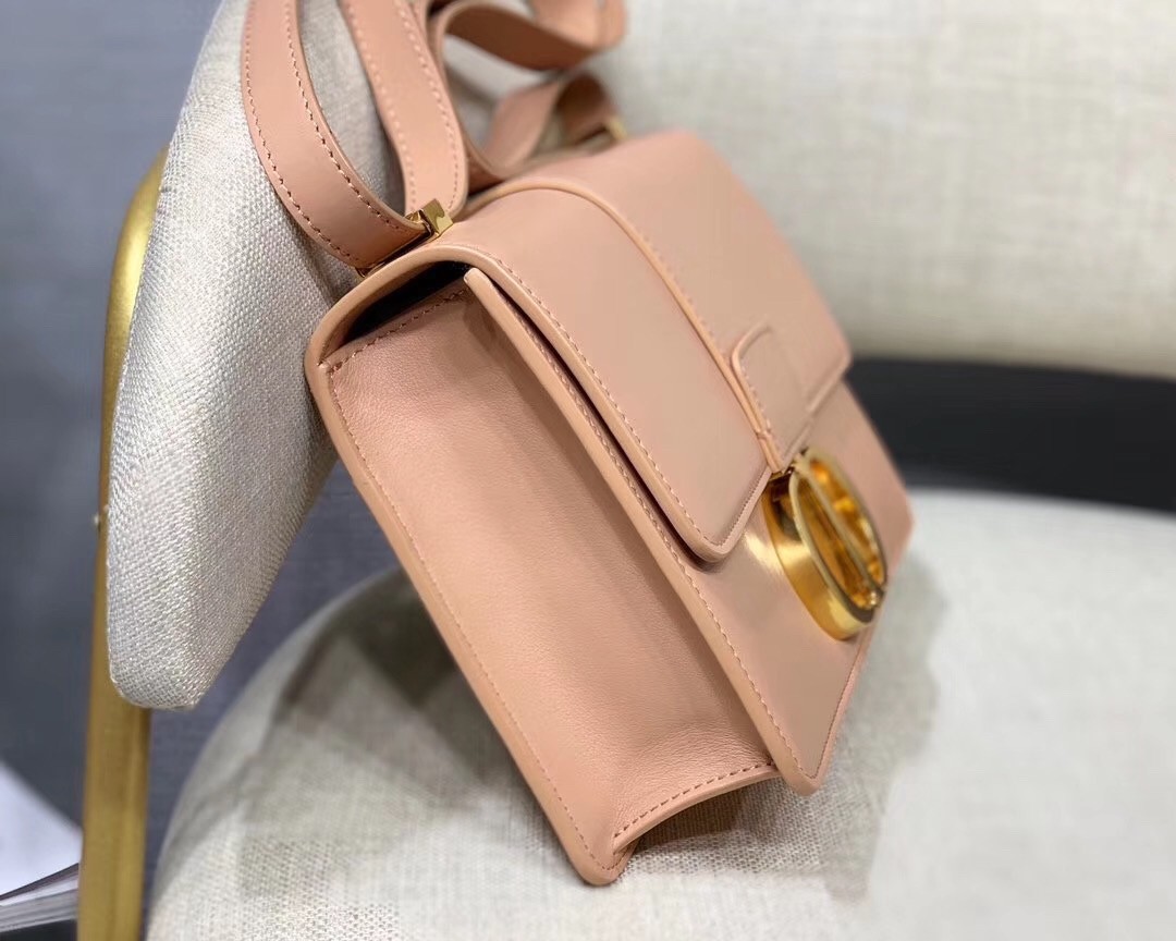 D*or 30 montaigne shoulder bag in pale pink calfskin