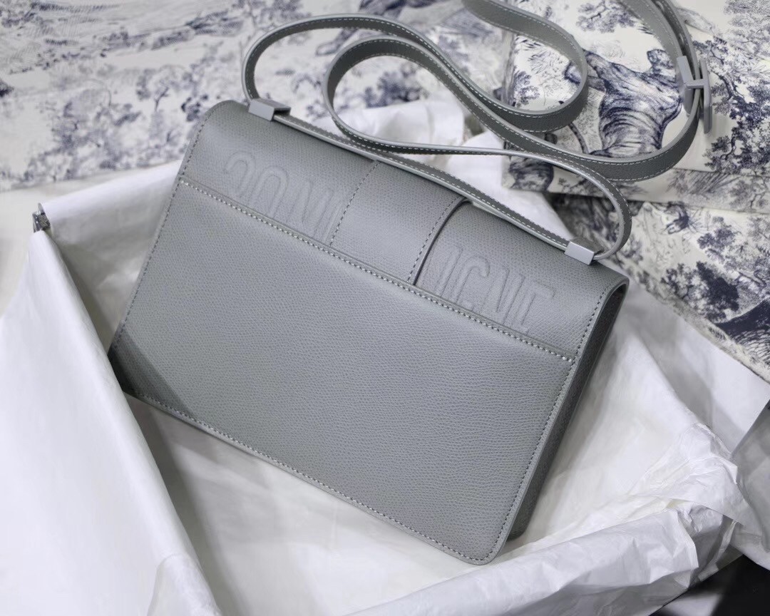 D*or 30 montaigne bag in grey ultra matte grained calfskin