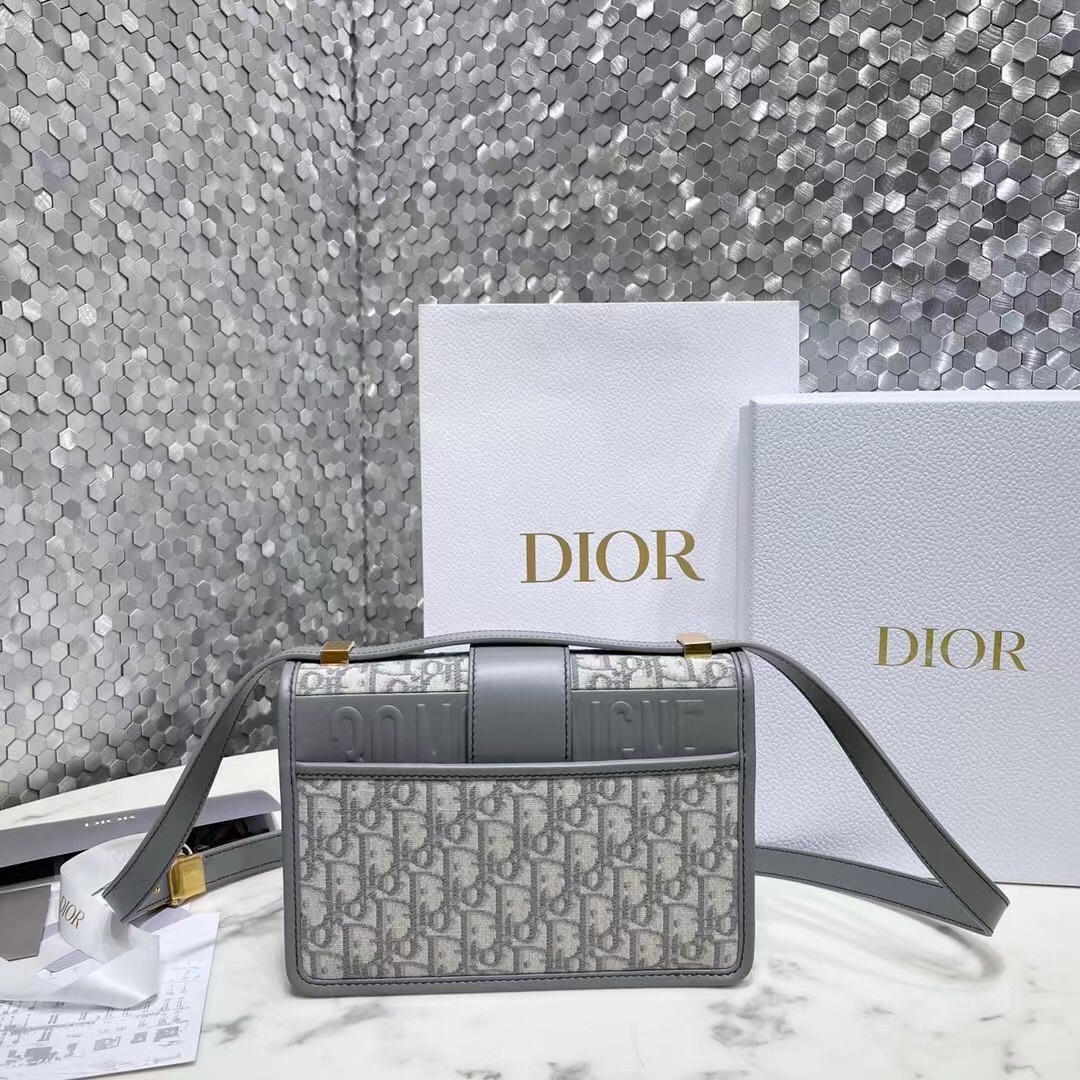 D*or 30 montaigne bag in grey oblique jacquard canvas