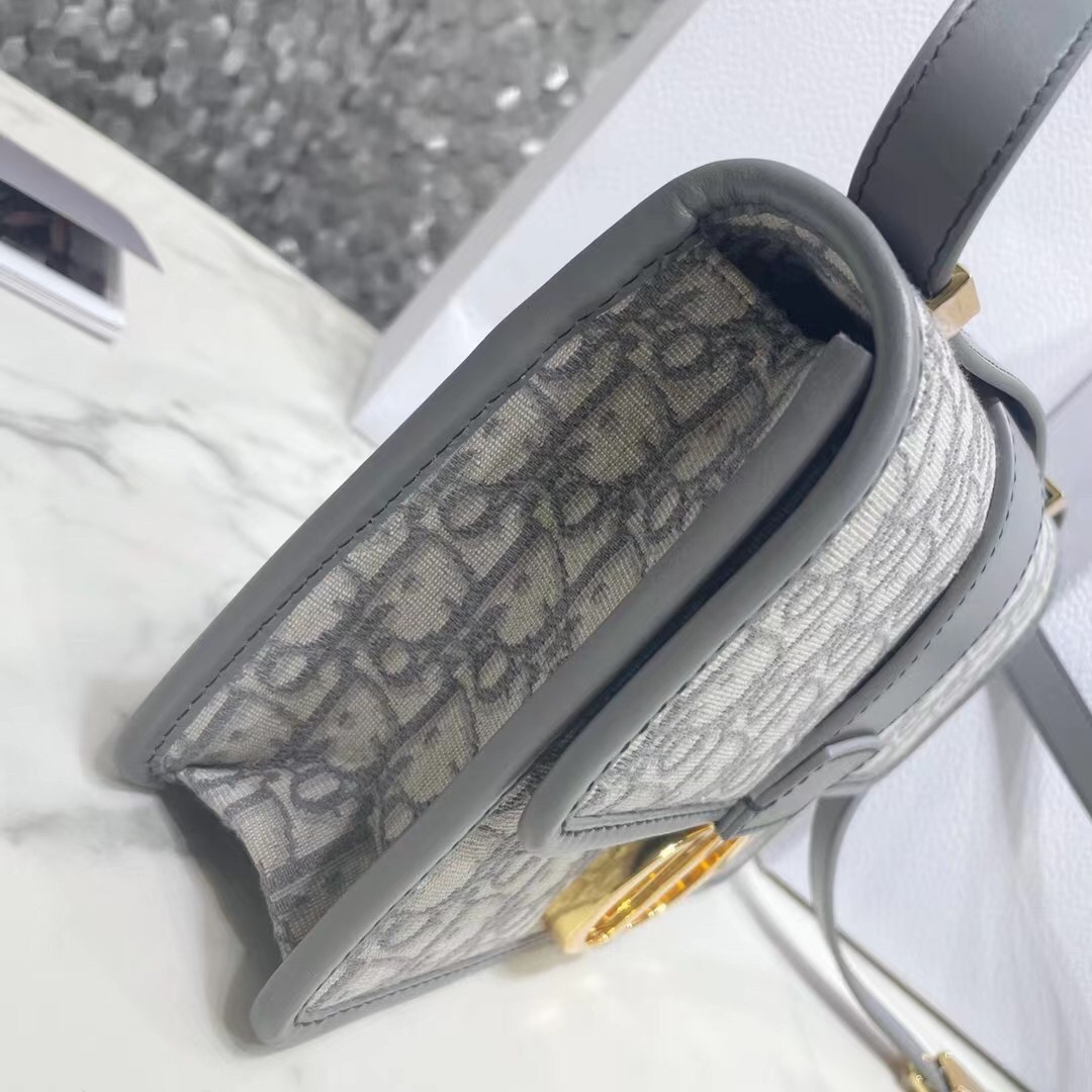 D*or 30 montaigne bag in grey oblique jacquard canvas
