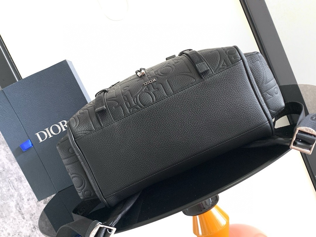 D*or hit the road backpack with flap in black gravity leather