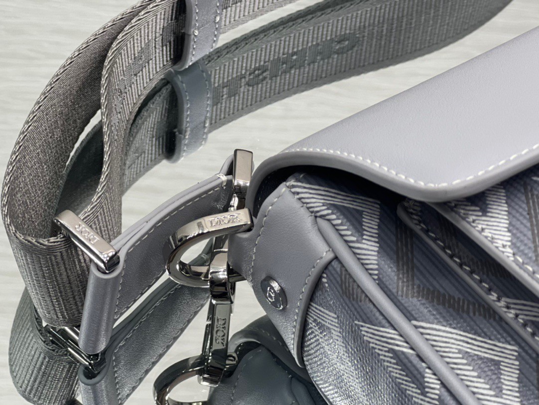 d*or hit the road messenger bag in gray cd Di*m*nd canvas