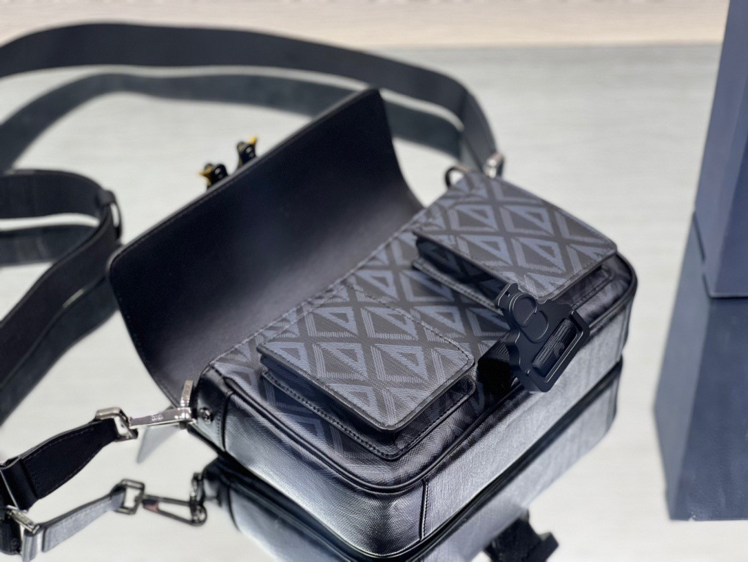 d*or hit the road messenger bag in black cd Di*m*nd canvas